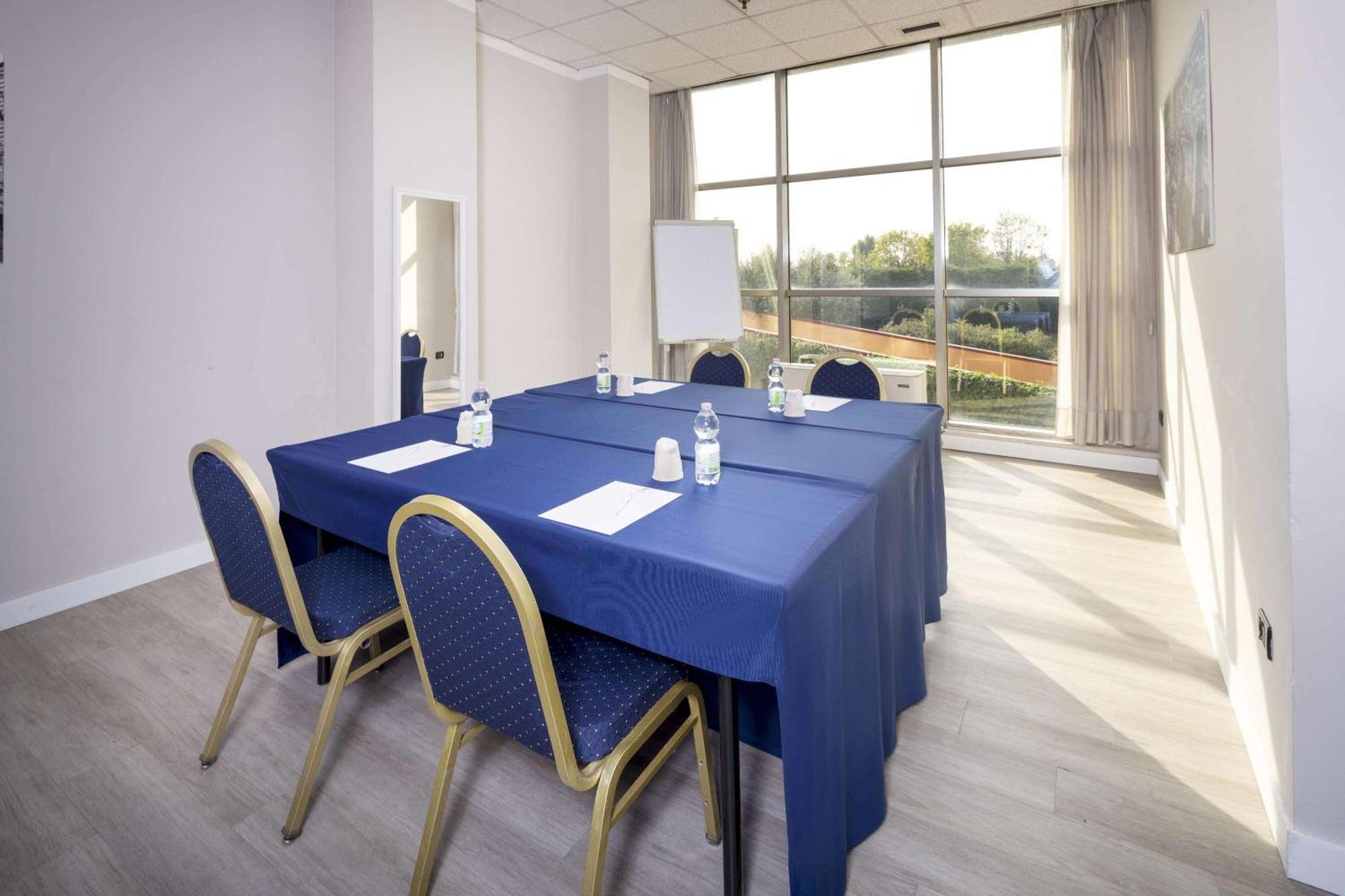 Best Western Ctc Hotel Verona San Giovanni Lupatoto Esterno foto