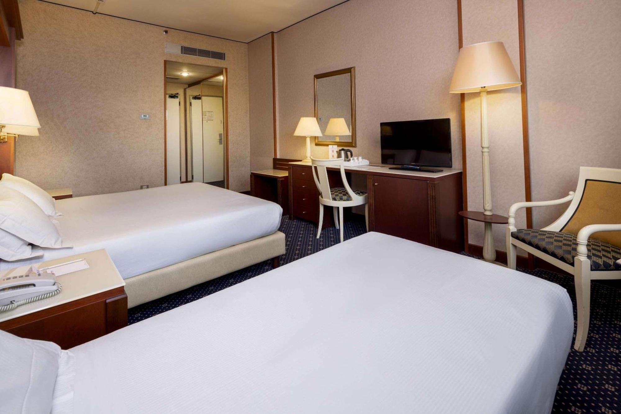 Best Western Ctc Hotel Verona San Giovanni Lupatoto Esterno foto
