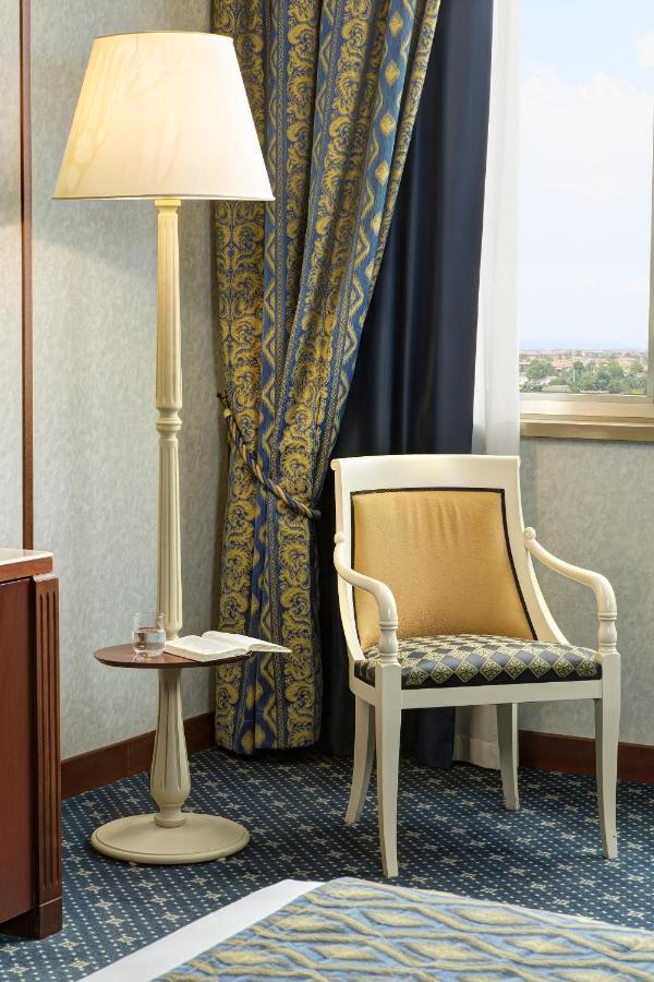 Best Western Ctc Hotel Verona San Giovanni Lupatoto Esterno foto